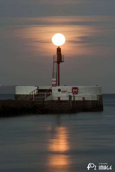 11 April 2017 - Moonrise over Banjo Pier © Ian Foster / fozimage