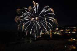 Looe - New Years Eve Fireworks - © Ian Foster / fozimage