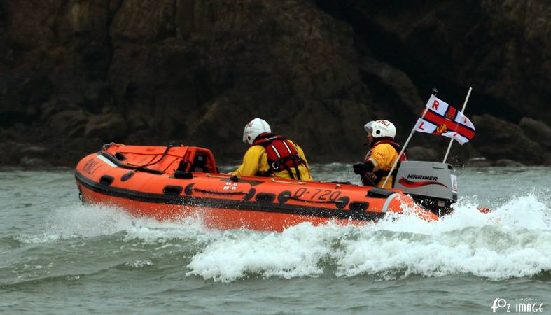 19 February 2017 - Bude RNLI surf training © Ian Foster / fozimage