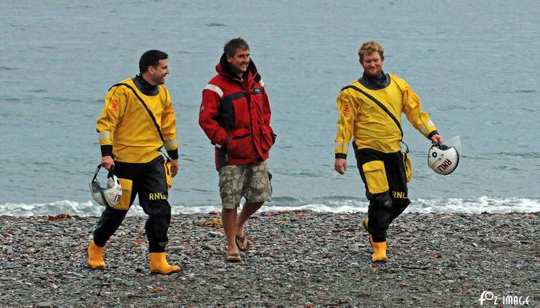 28 June 2017 - Looe RNLI Training with RNLI Lifeguards on Seaton beach © Ian Foster / fozimage