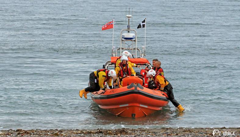 28 June 2017 - Looe RNLI Training with RNLI Lifeguards on Seaton beach © Ian Foster / fozimage